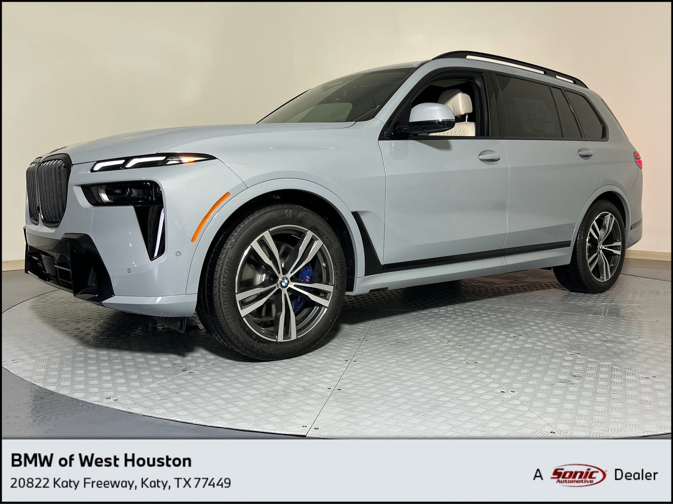 2026 BMW X7 40i's photo