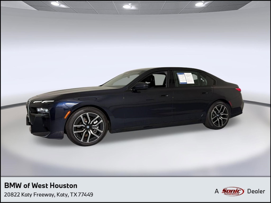 Used 2025 BMW 740i xDrive Sedan