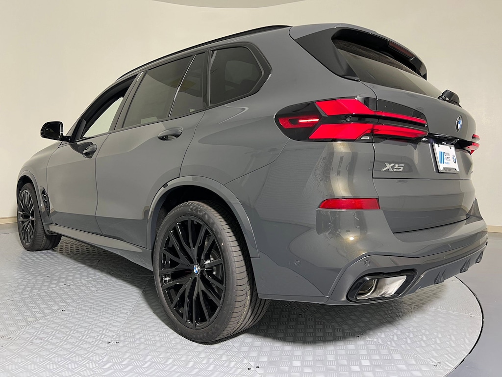 New 2026 BMW X5 xDrive40i SUV