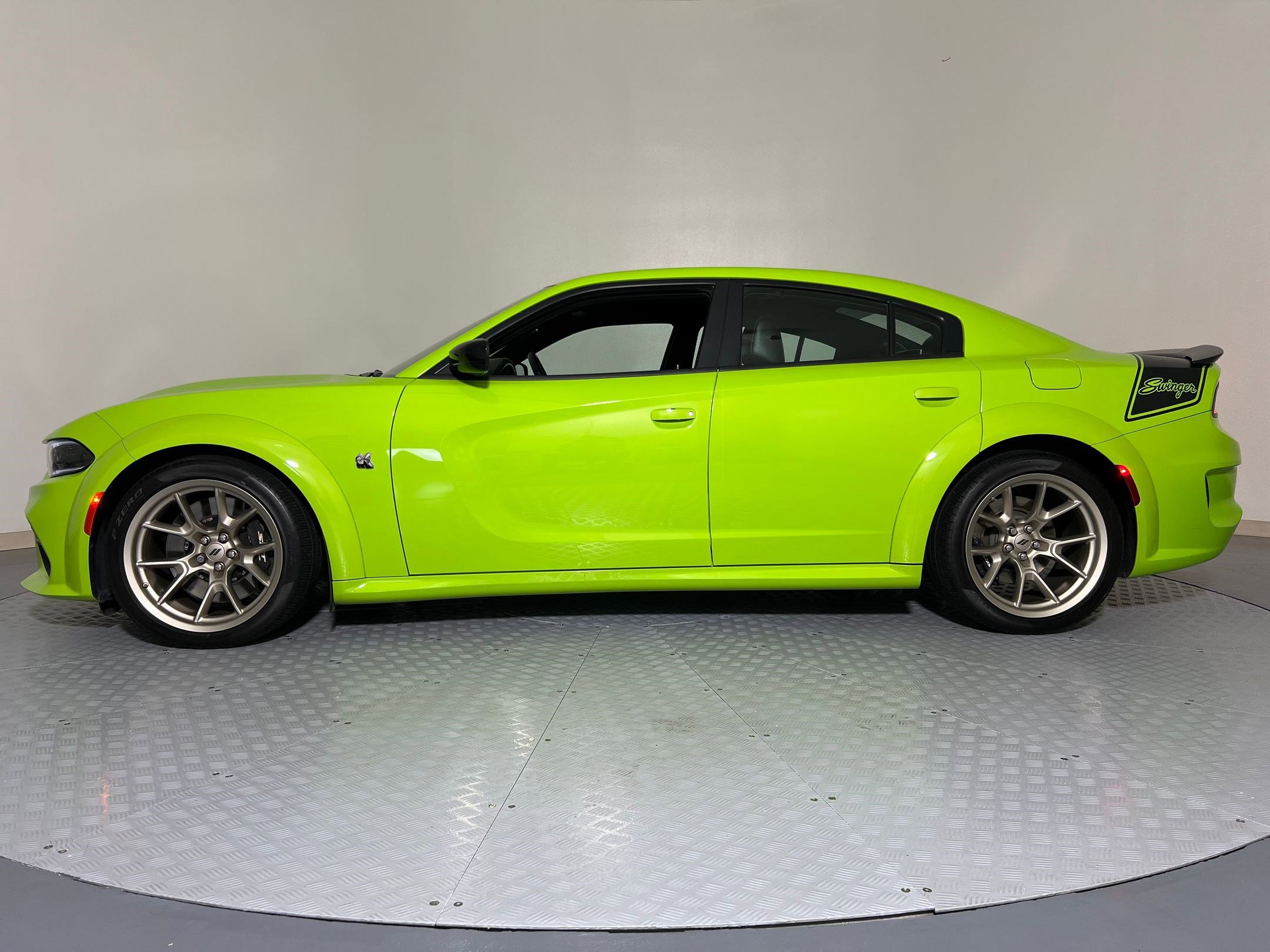 2023 Dodge Charger Scat Pack Widebody photo 2