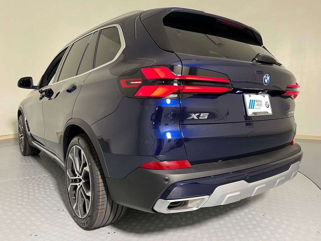 New 2026 BMW X5 PHEV xDrive50e SUV