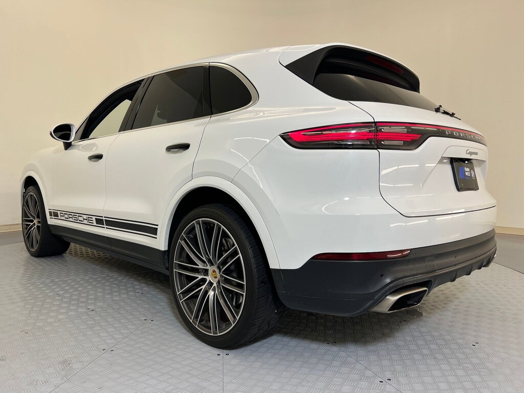 Used 2022 Porsche Cayenne Platinum Edition SUV