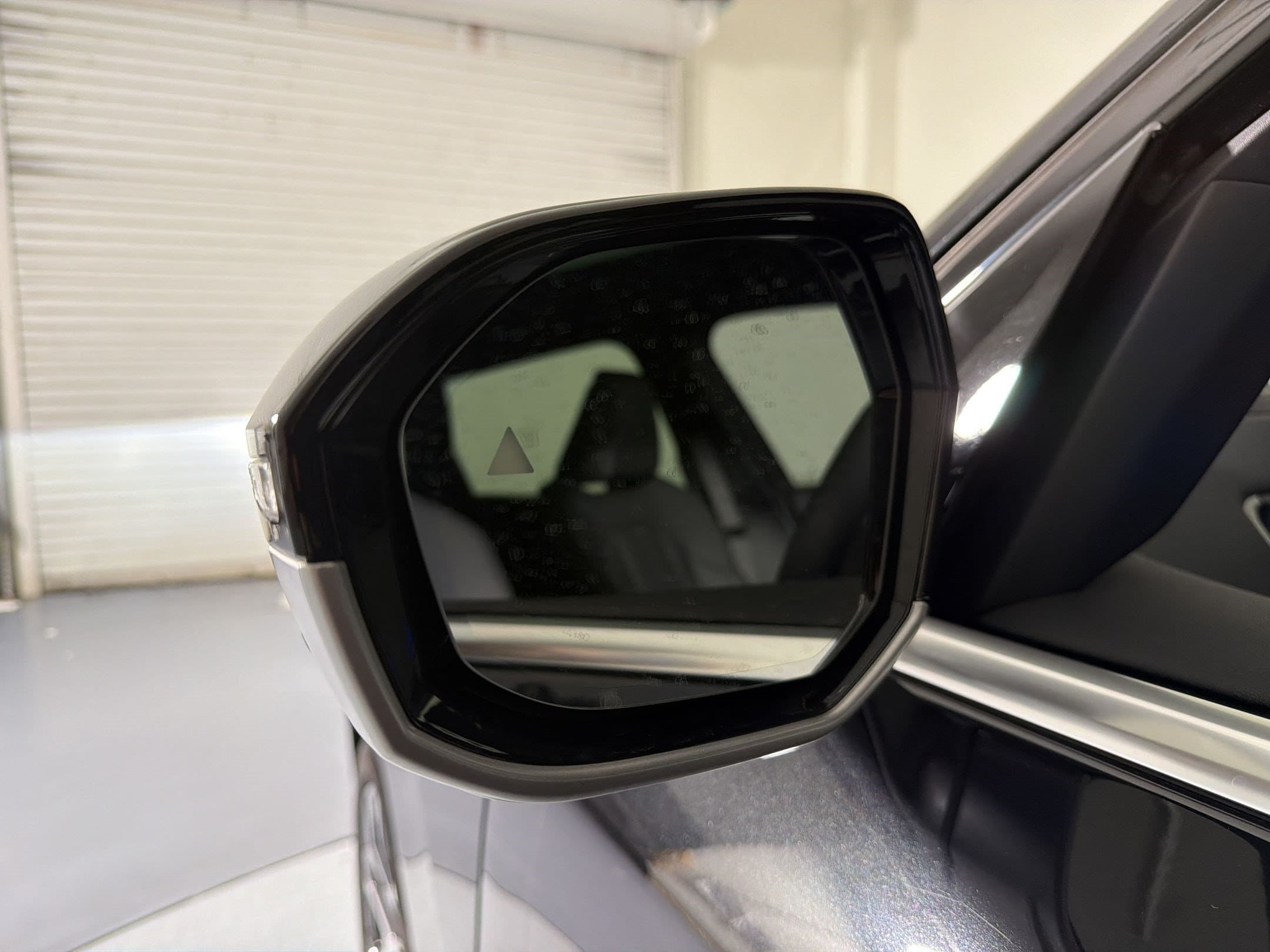 2026 BMW X3 30 - Photo 24