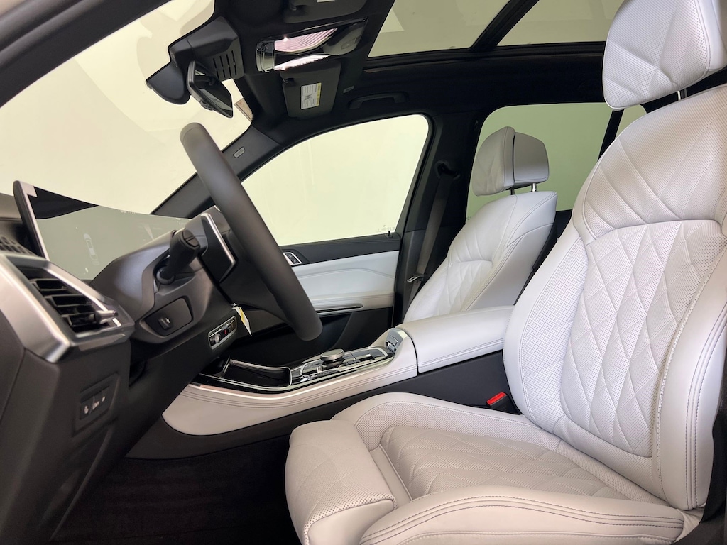 New 2026 BMW X5 sDrive40i SUV
