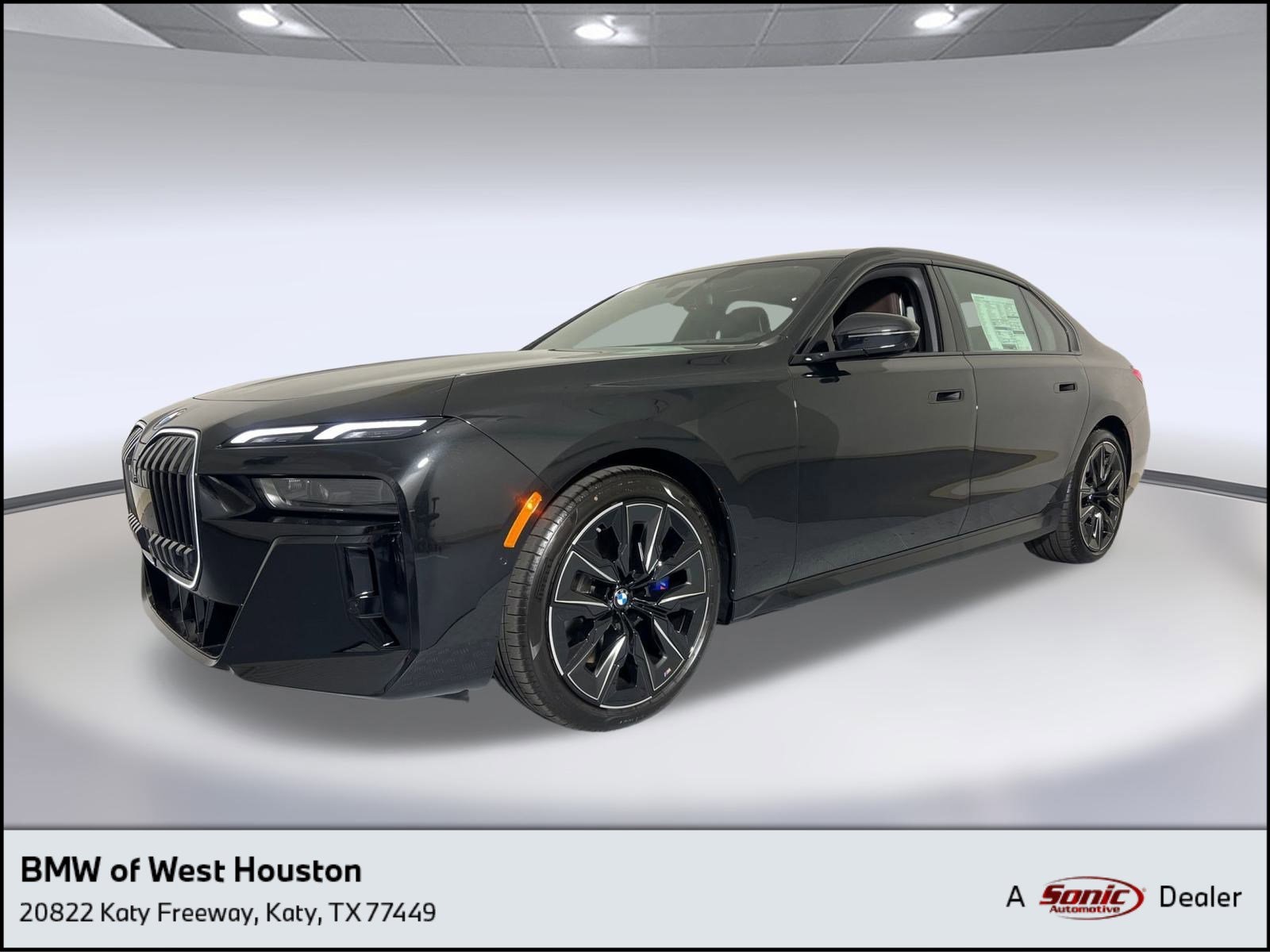 2025 BMW 7 Series 740i's photo