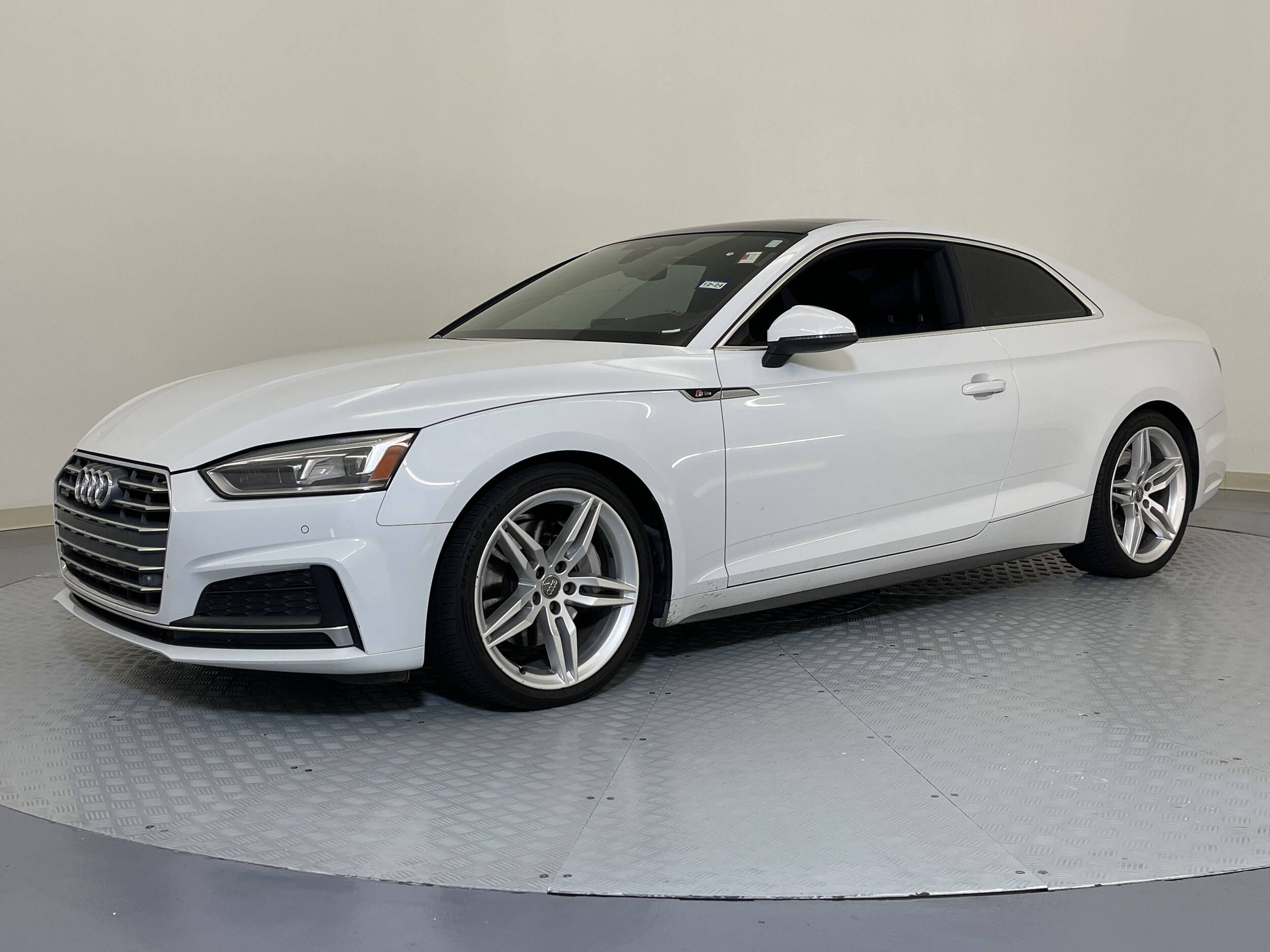 2019 Audi A5 2.0T Premium Plus photo 2