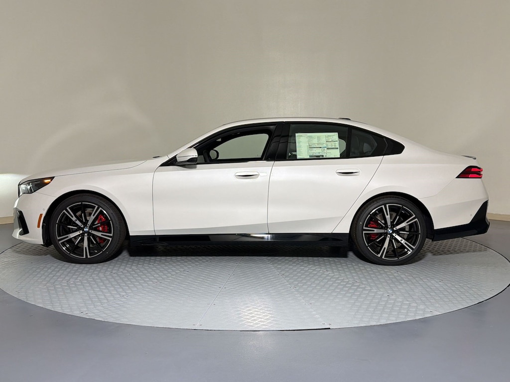New 2027 BMW 530i Sedan