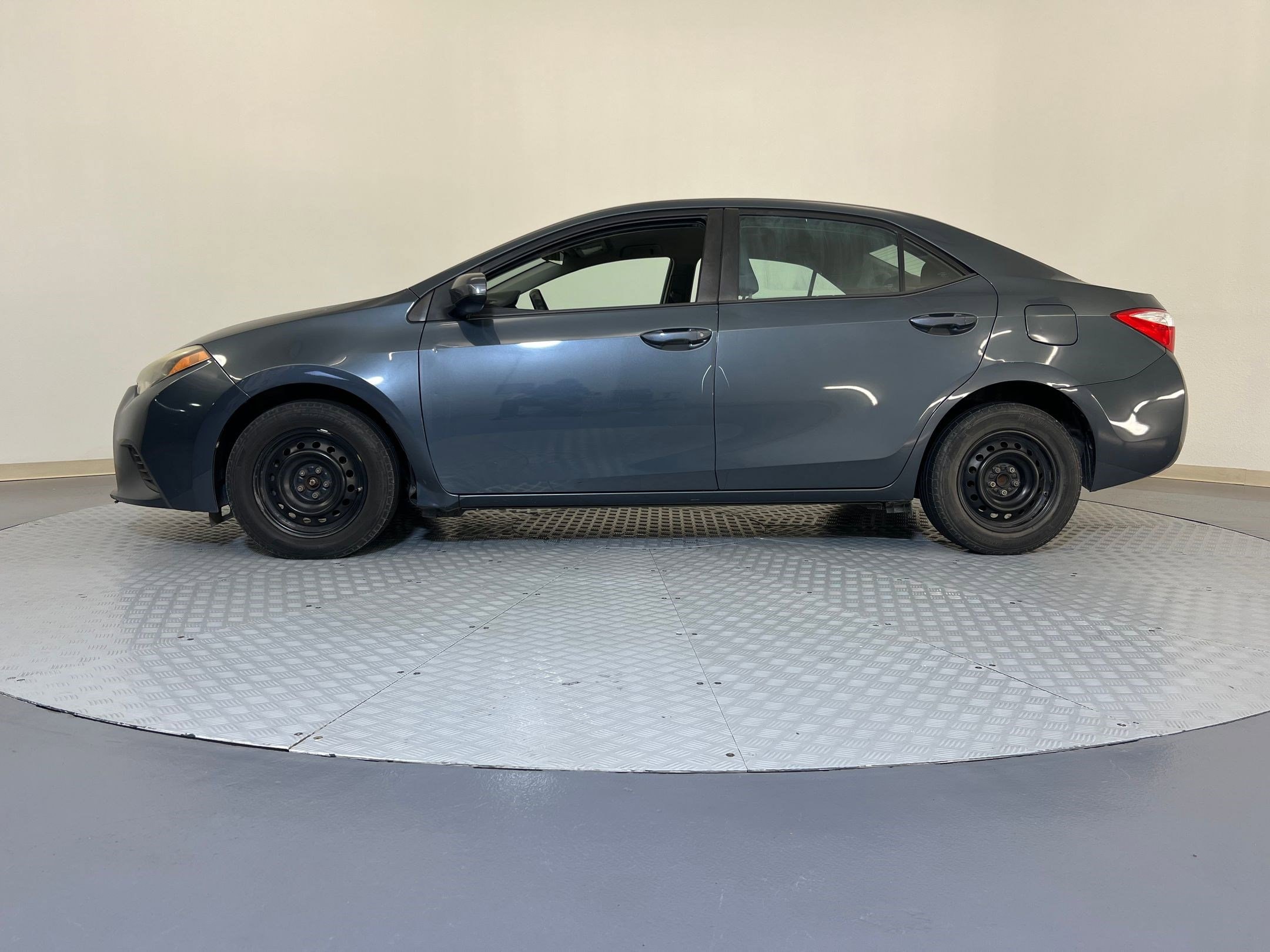 Used 2014 Toyota Corolla L with VIN 5YFBURHE1EP103524 for sale in Katy, TX
