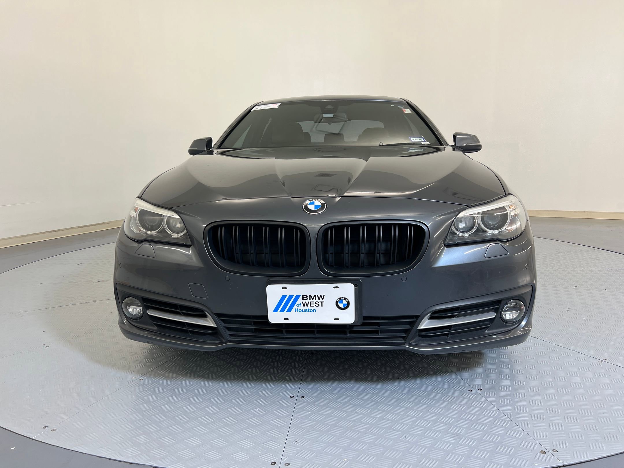2016 Bmw 535i 5-Series photo 4