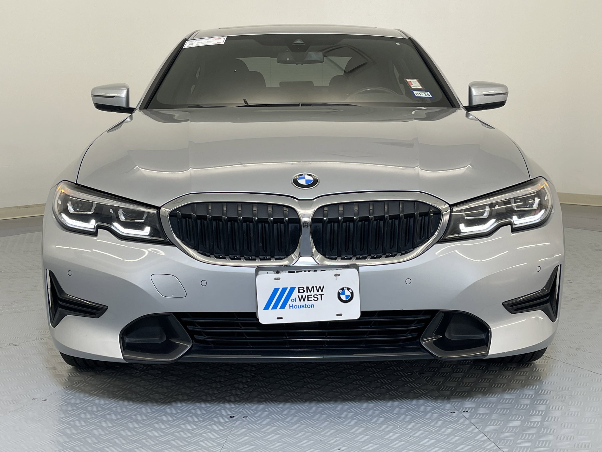 Used 2019 BMW 3 Series 330i with VIN WBA5R1C57KAK10355 for sale in Katy, TX