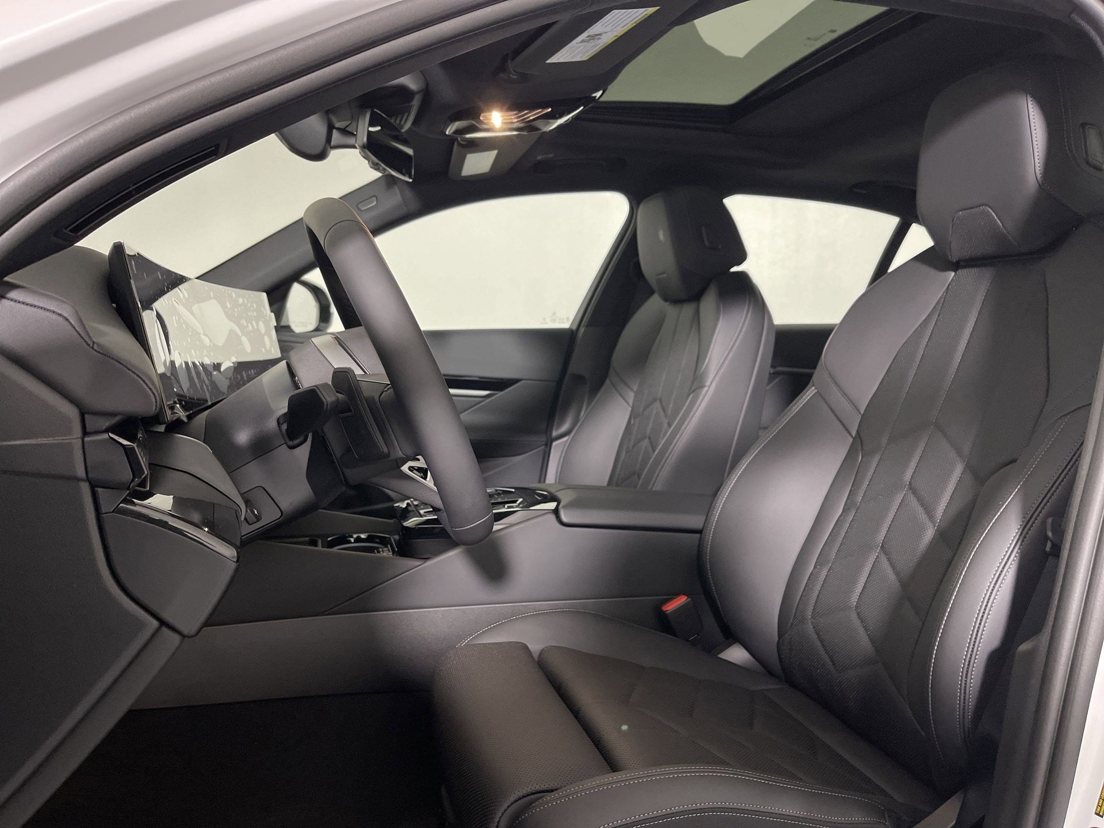 2026 BMW 5 Series 530i - Photo 4