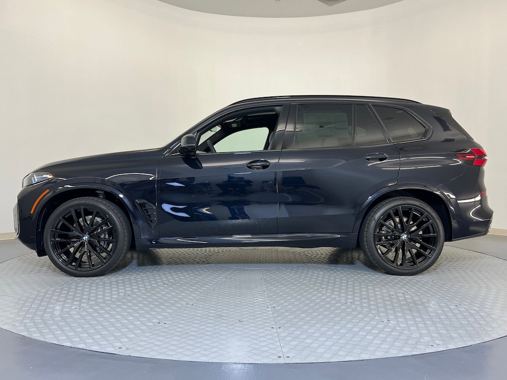 New 2026 BMW X5 xDrive40i SUV