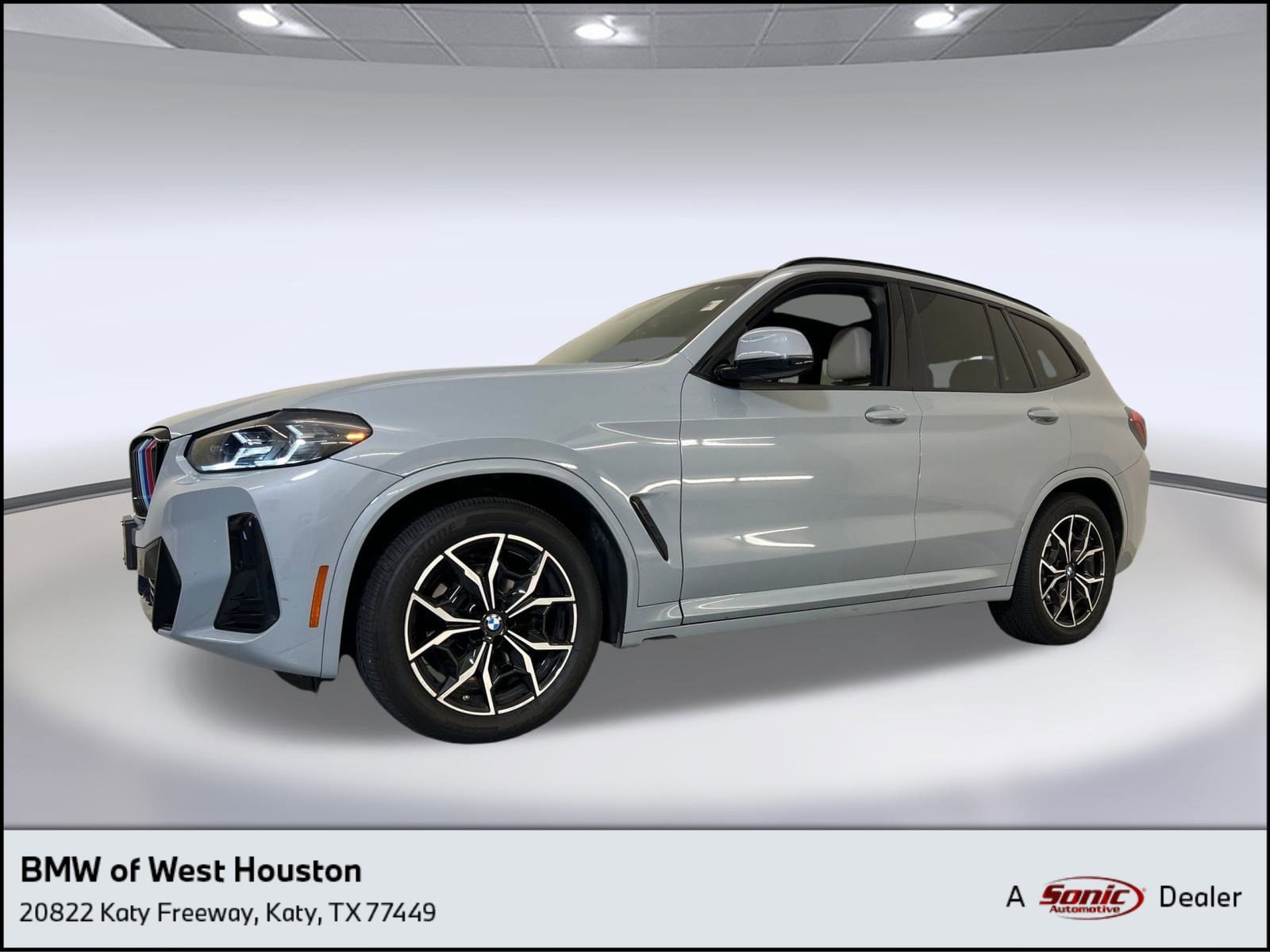2023 BMW X3 30i's photo