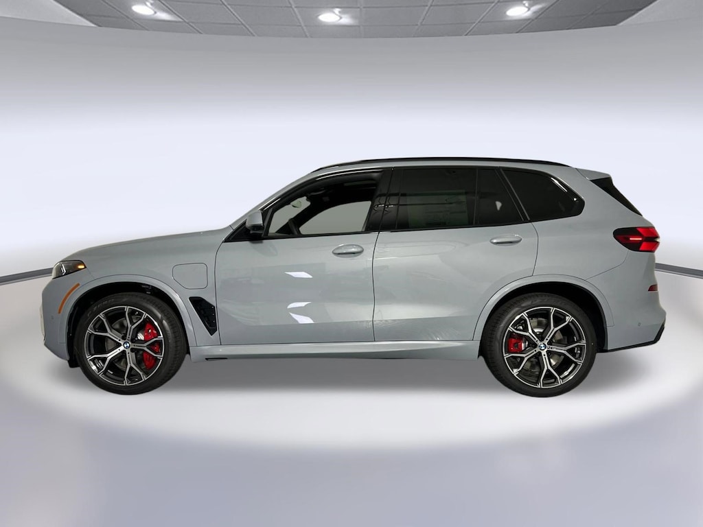 New 2026 BMW X5 PHEV xDrive50e SUV