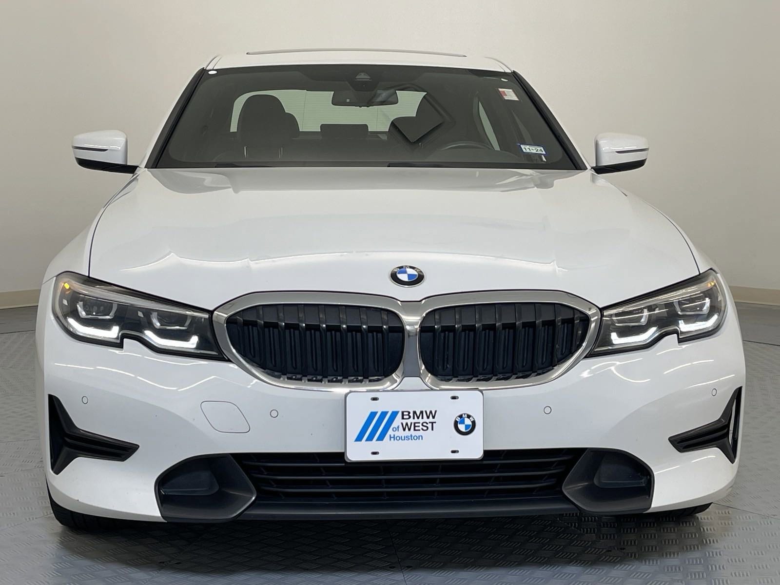 Used 2019 BMW 3 Series 330i with VIN 3MW5R1J55K8B01200 for sale in Katy, TX