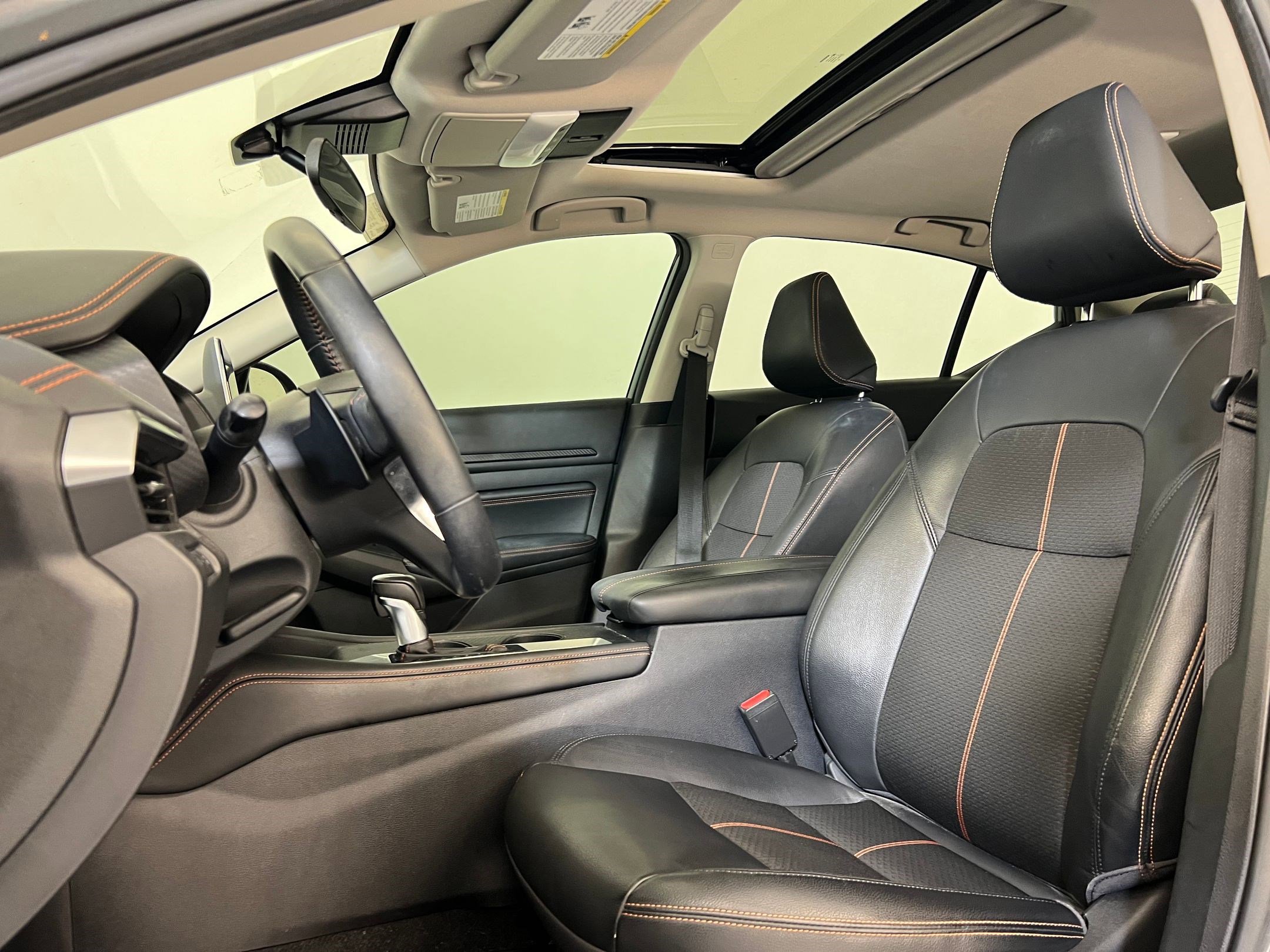 2020 Nissan Altima 2.5 SR photo 4