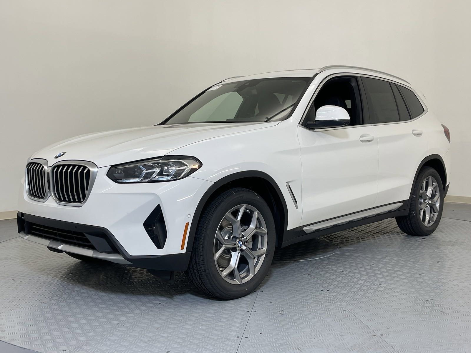 Used 2022 BMW X3 30i with VIN 5UX43DP06N9J72346 for sale in Katy, TX