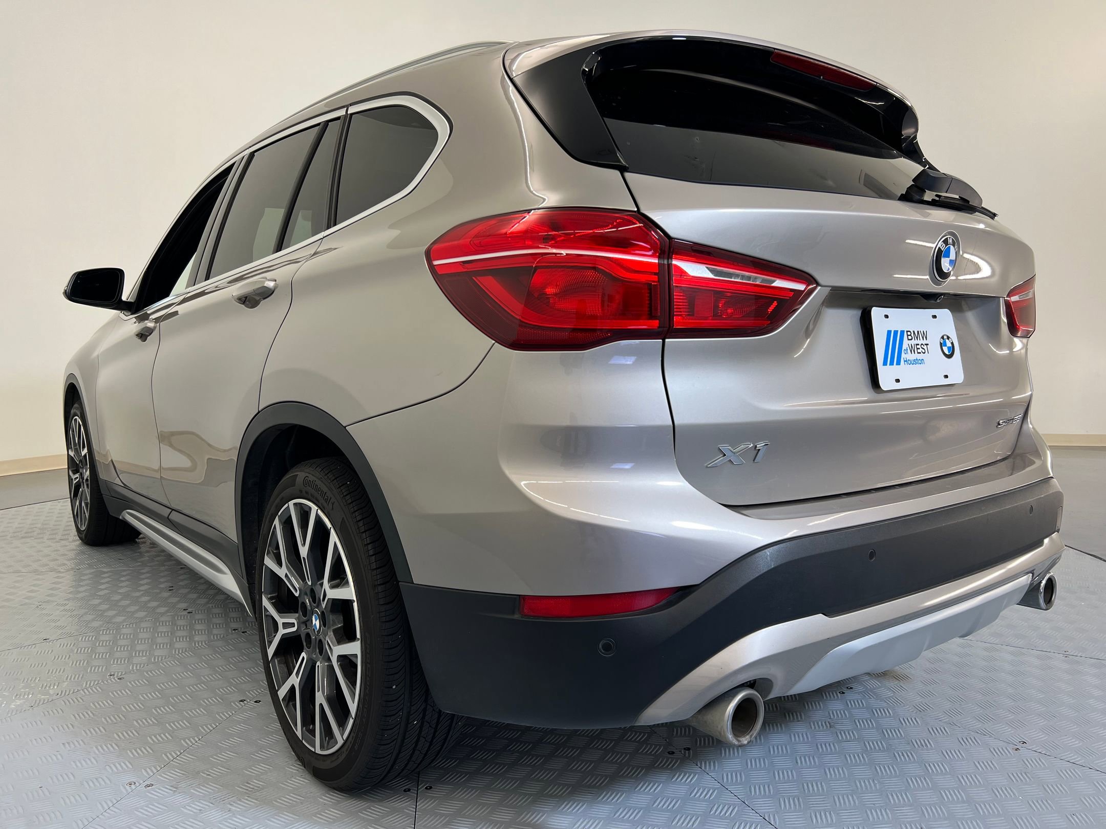 2022 Bmw X1 sDrive28i photo 3