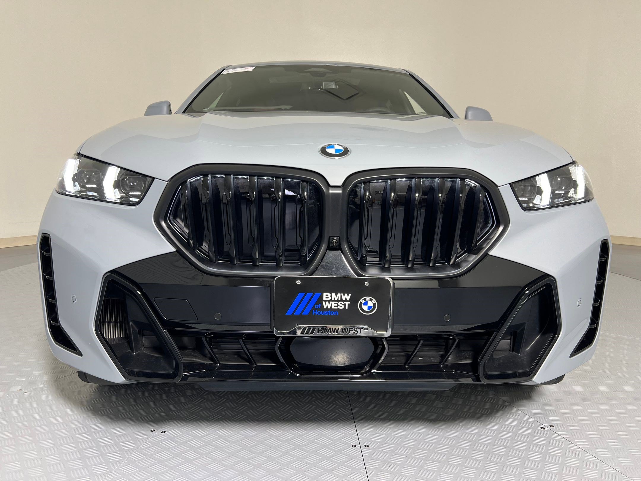 2026 Bmw X6 xDrive40i photo 3