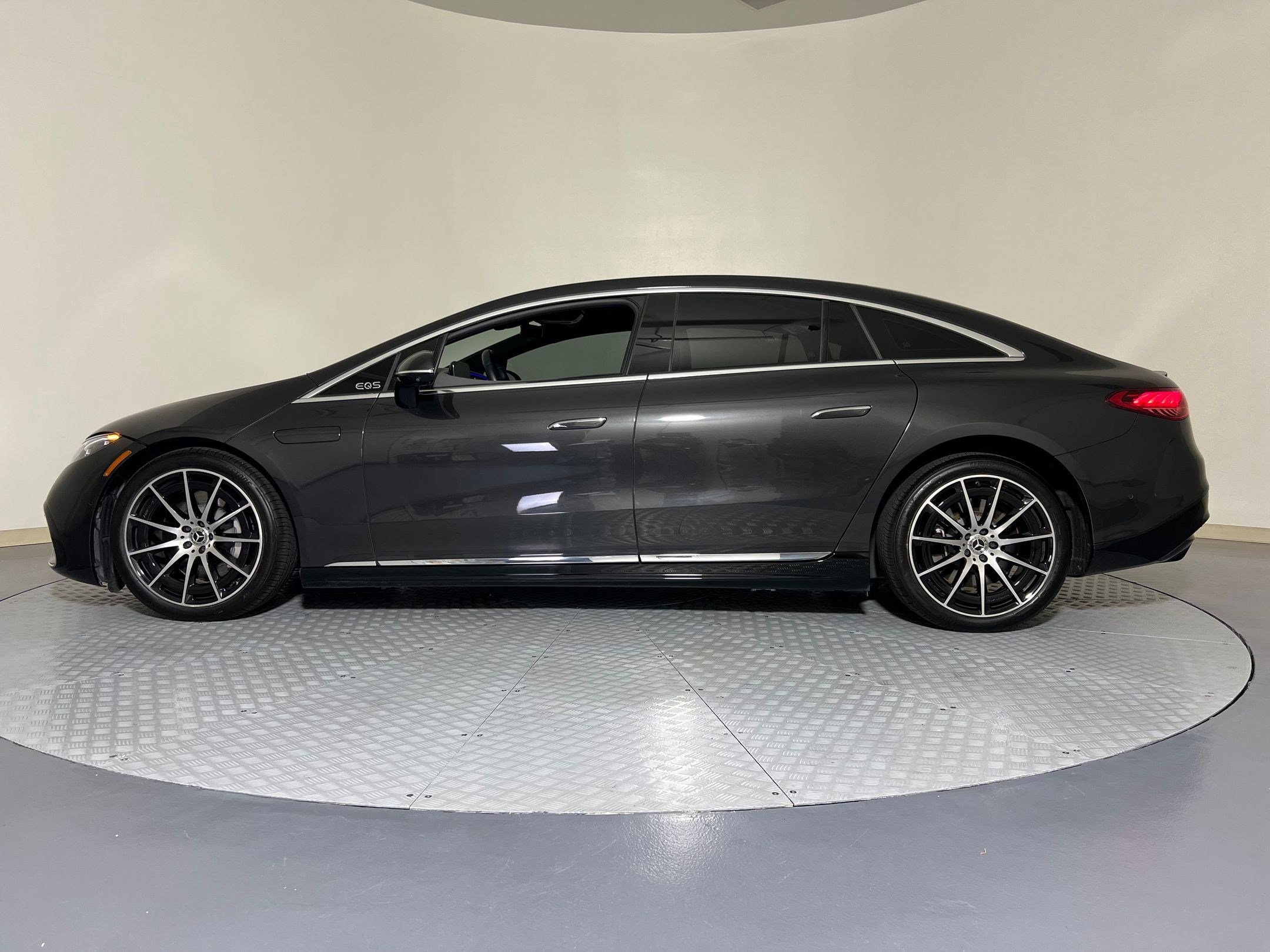 Used 2022 Mercedes-Benz EQS Base with VIN W1KCG2DB7NA009141 for sale in Katy, TX