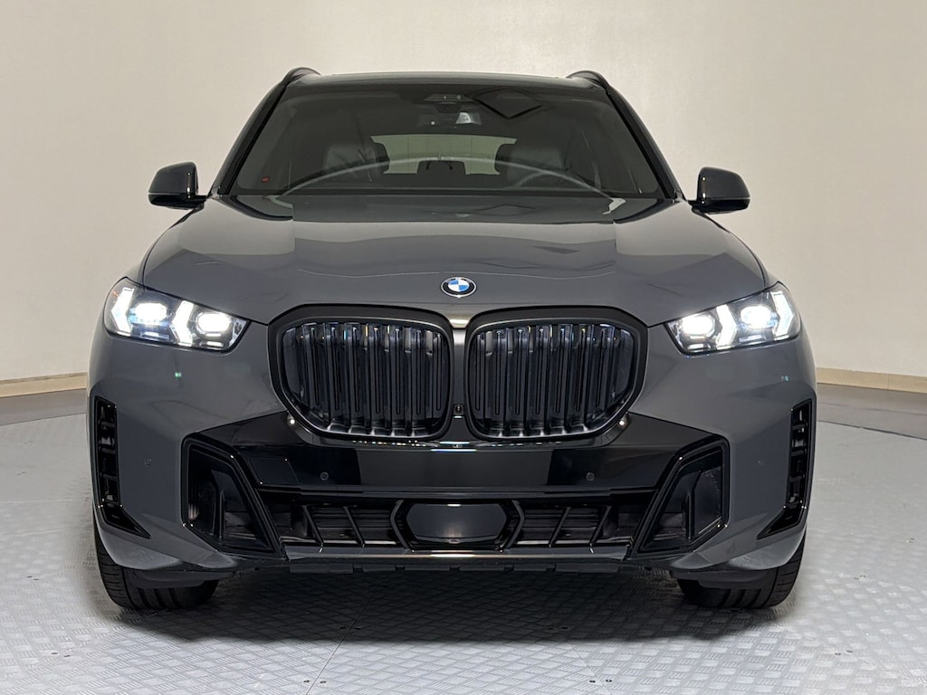 New 2026 BMW X5 sDrive40i SUV