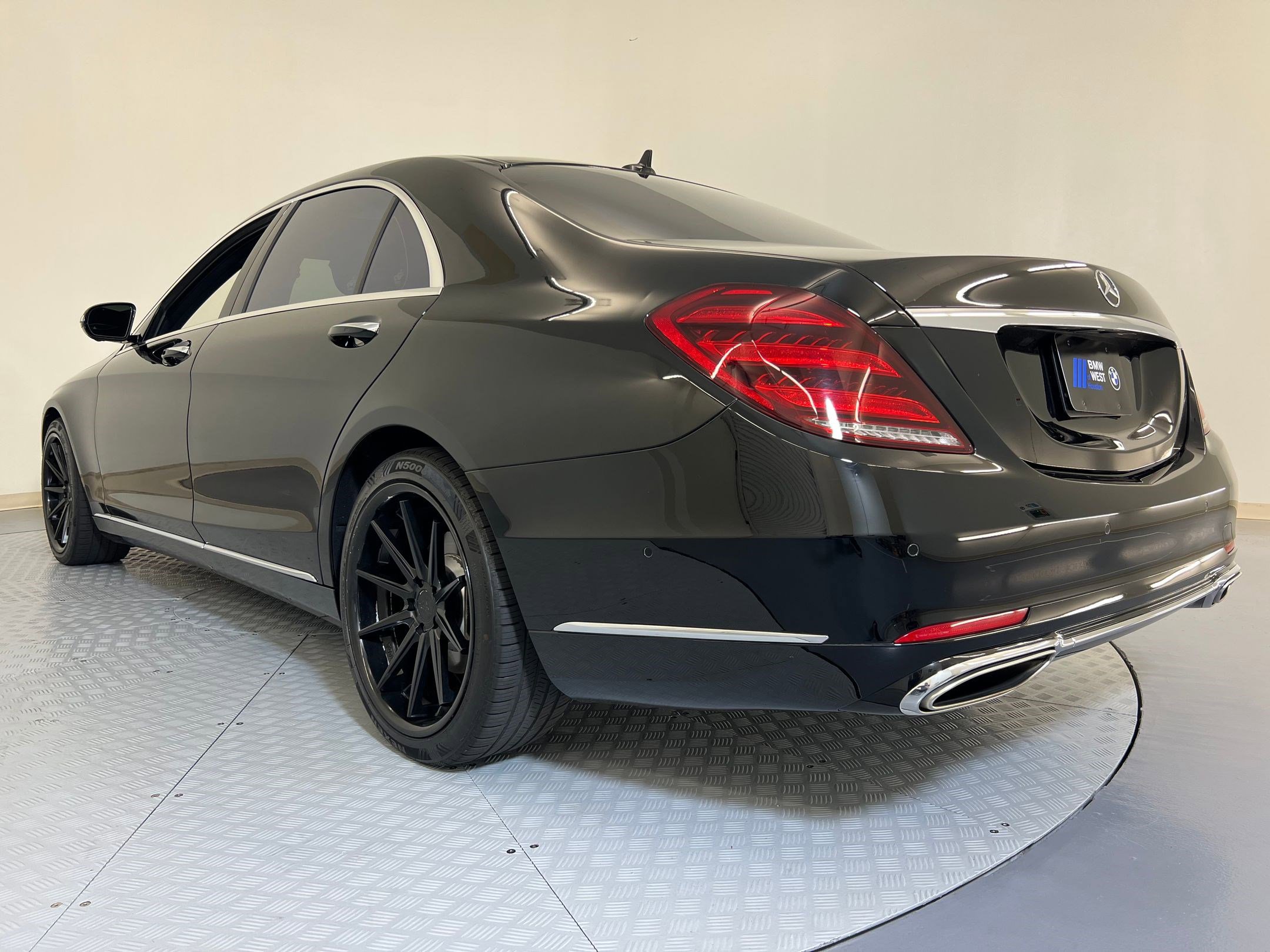 2019 Mercedes Benz S 450 photo 2