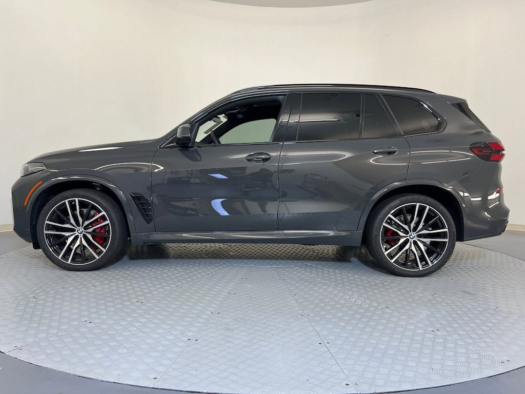 New 2026 BMW X5 sDrive40i SUV