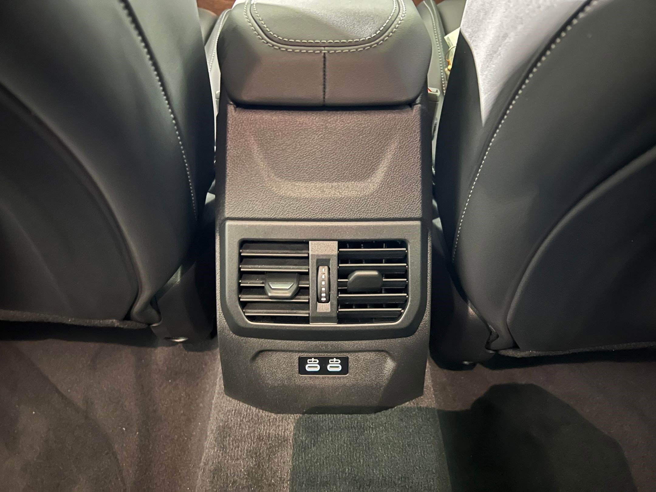 2025 BMW 2 Series 228 - Photo 33