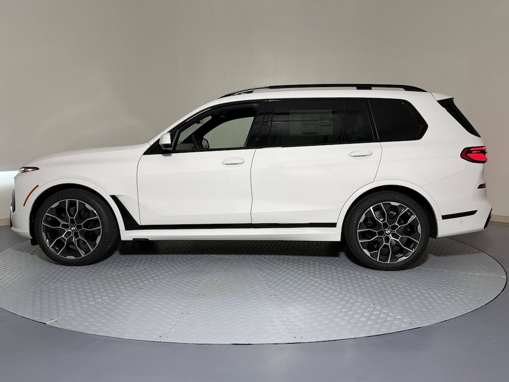 New 2027 BMW X7 xDrive40i SUV