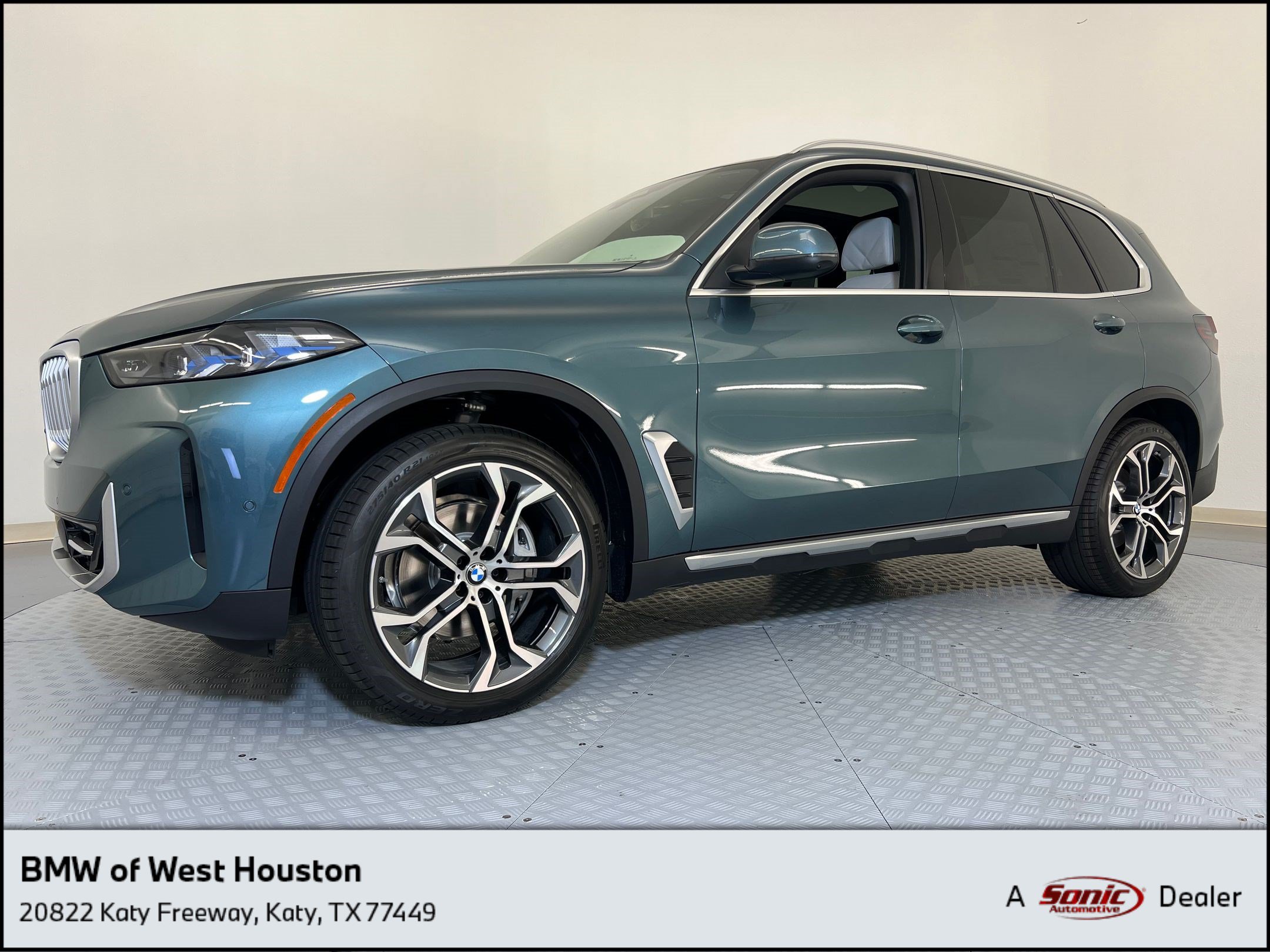 2026 BMW X5 sDrive40i's photo