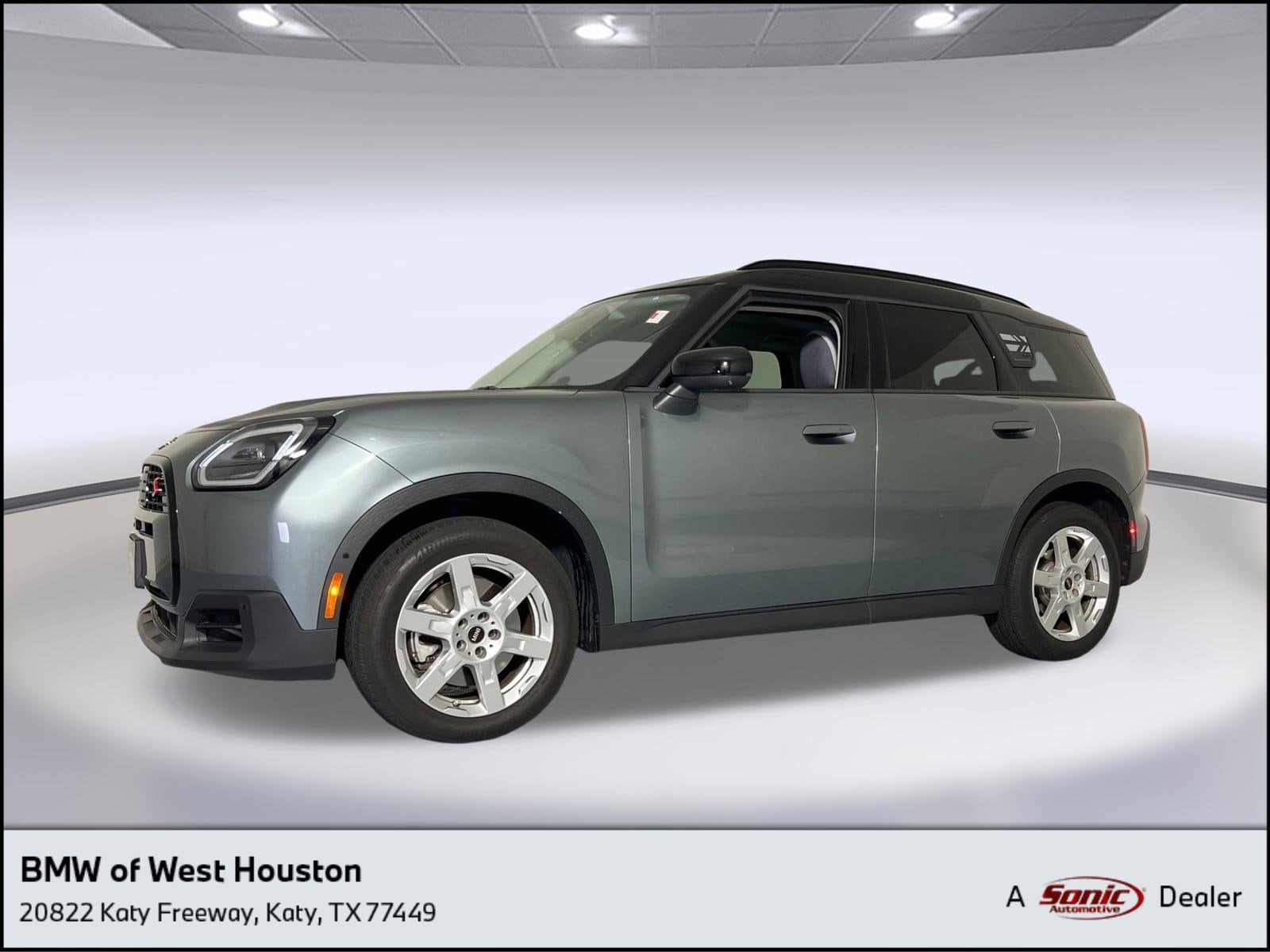 2025 MINI Countryman S's photo