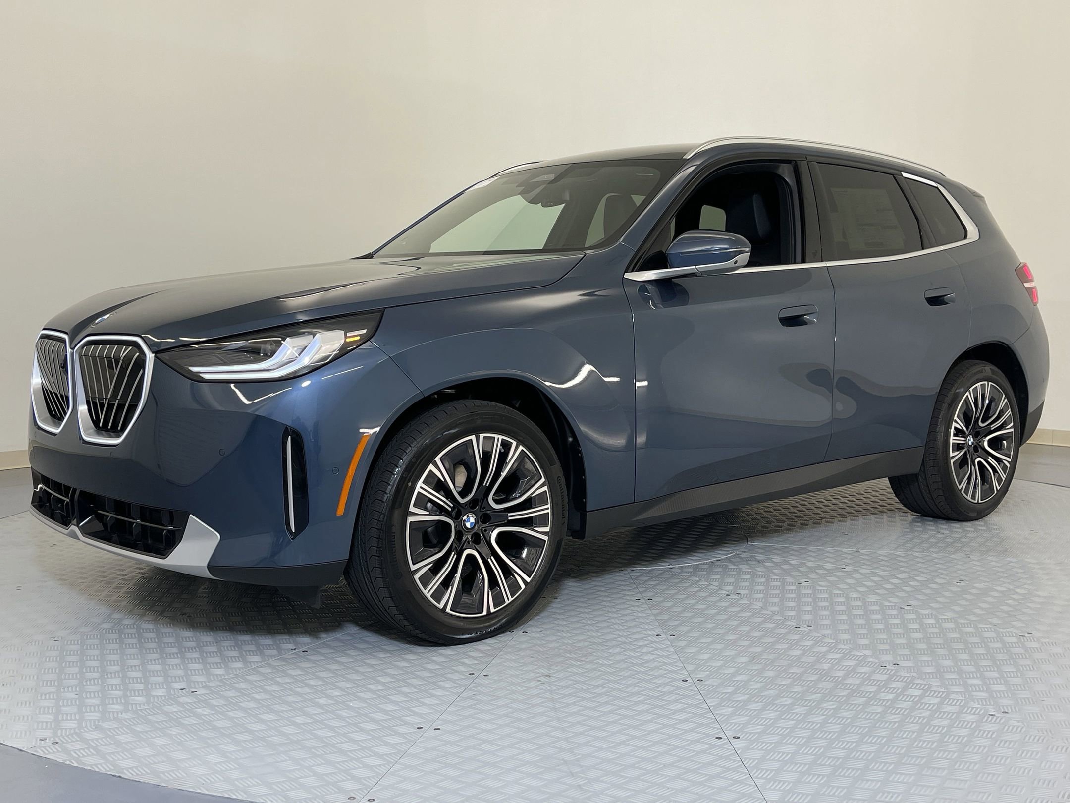 2026 Bmw X3 photo 2