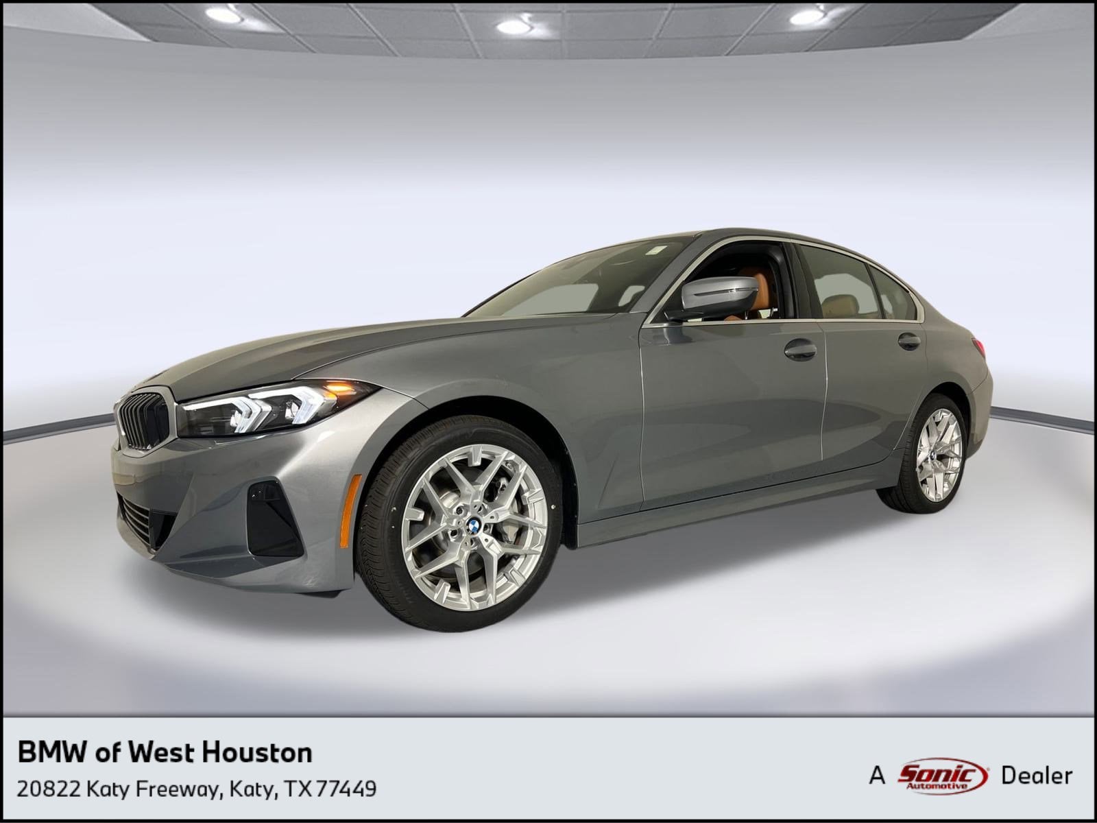 2025 BMW 3 Series 330i xDrive Sedan's photo