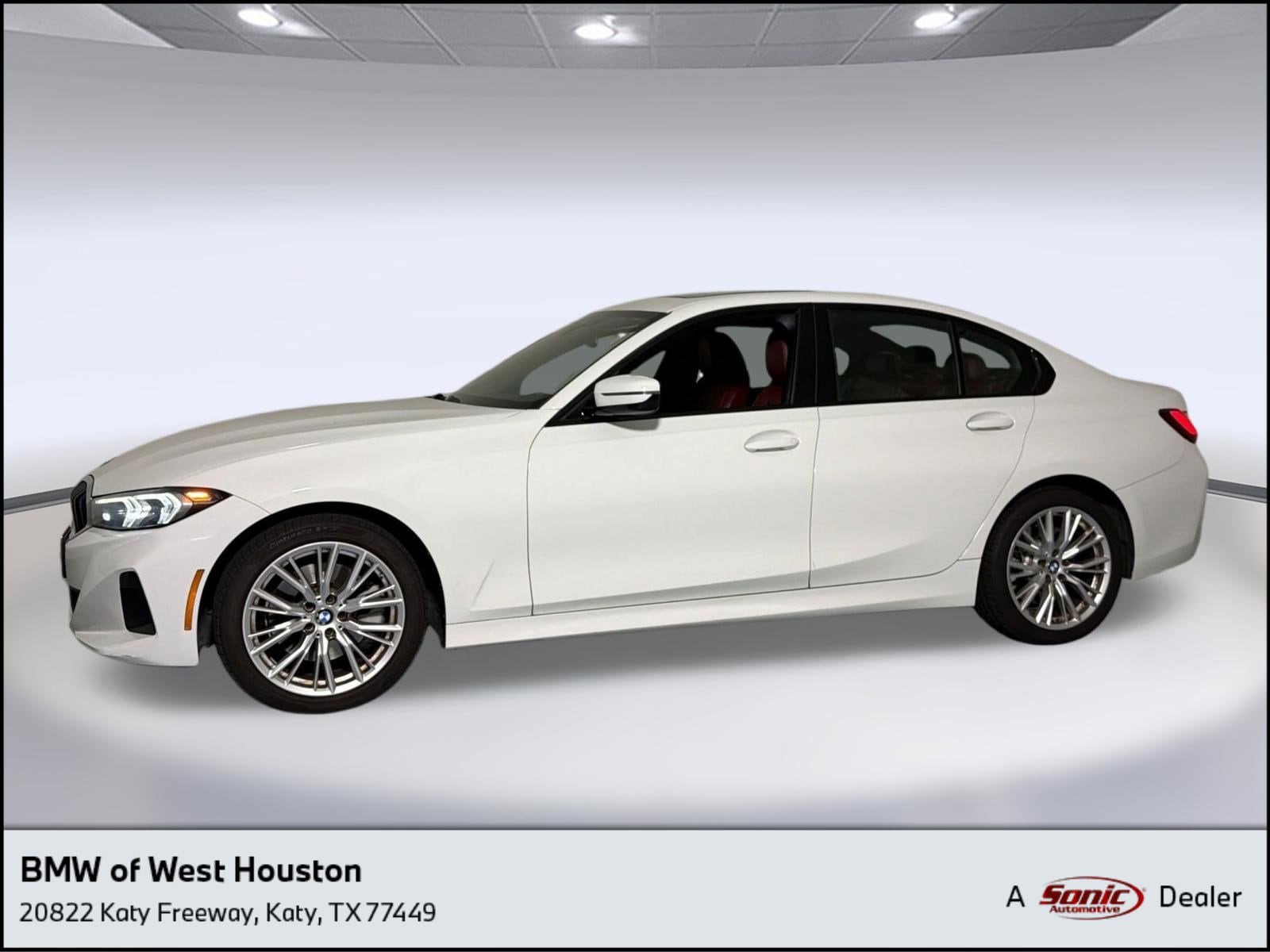 2023 BMW 3 Series 330i Sedan's photo