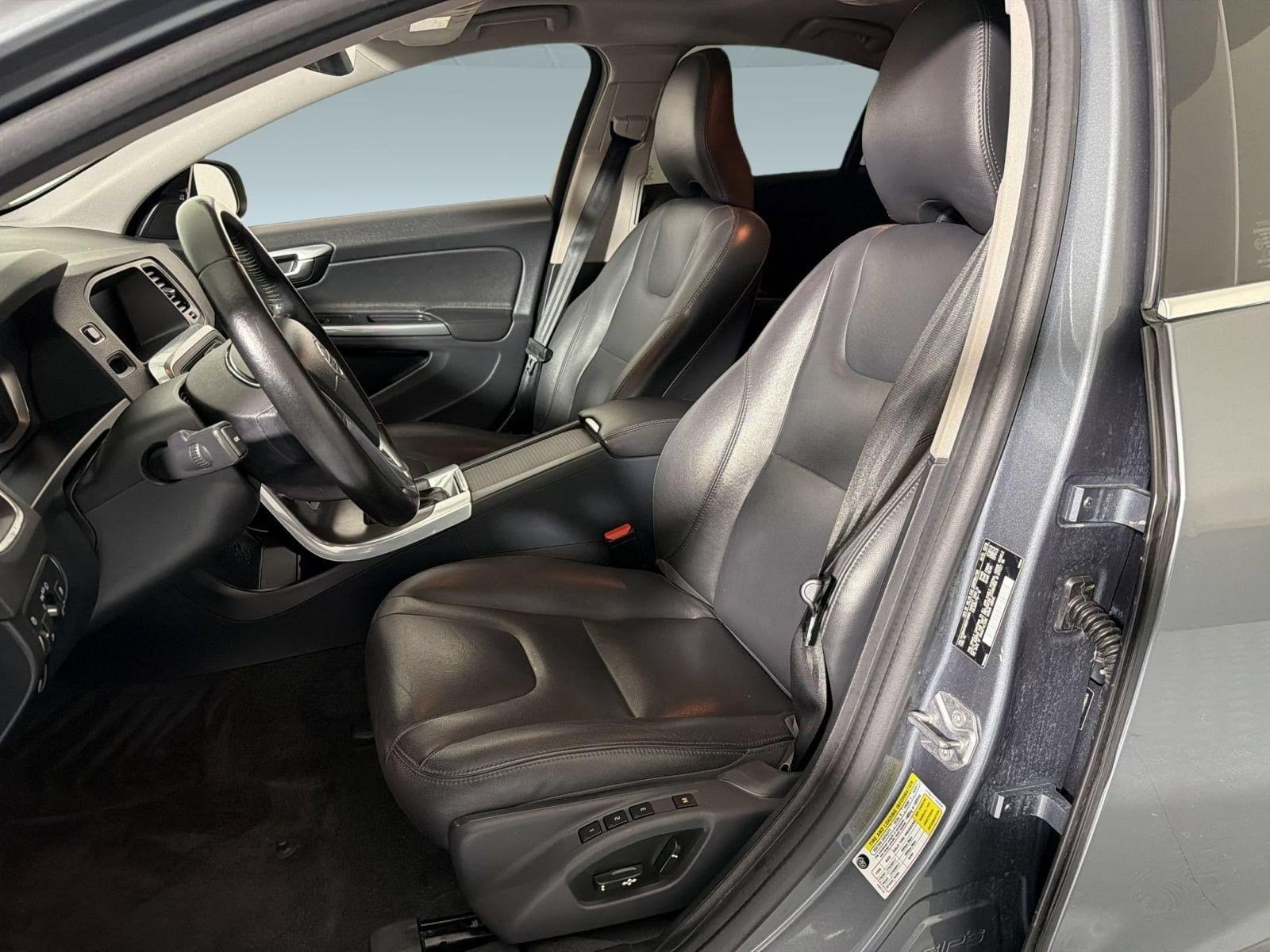 S60 T5 Drive-E Premier Sedan