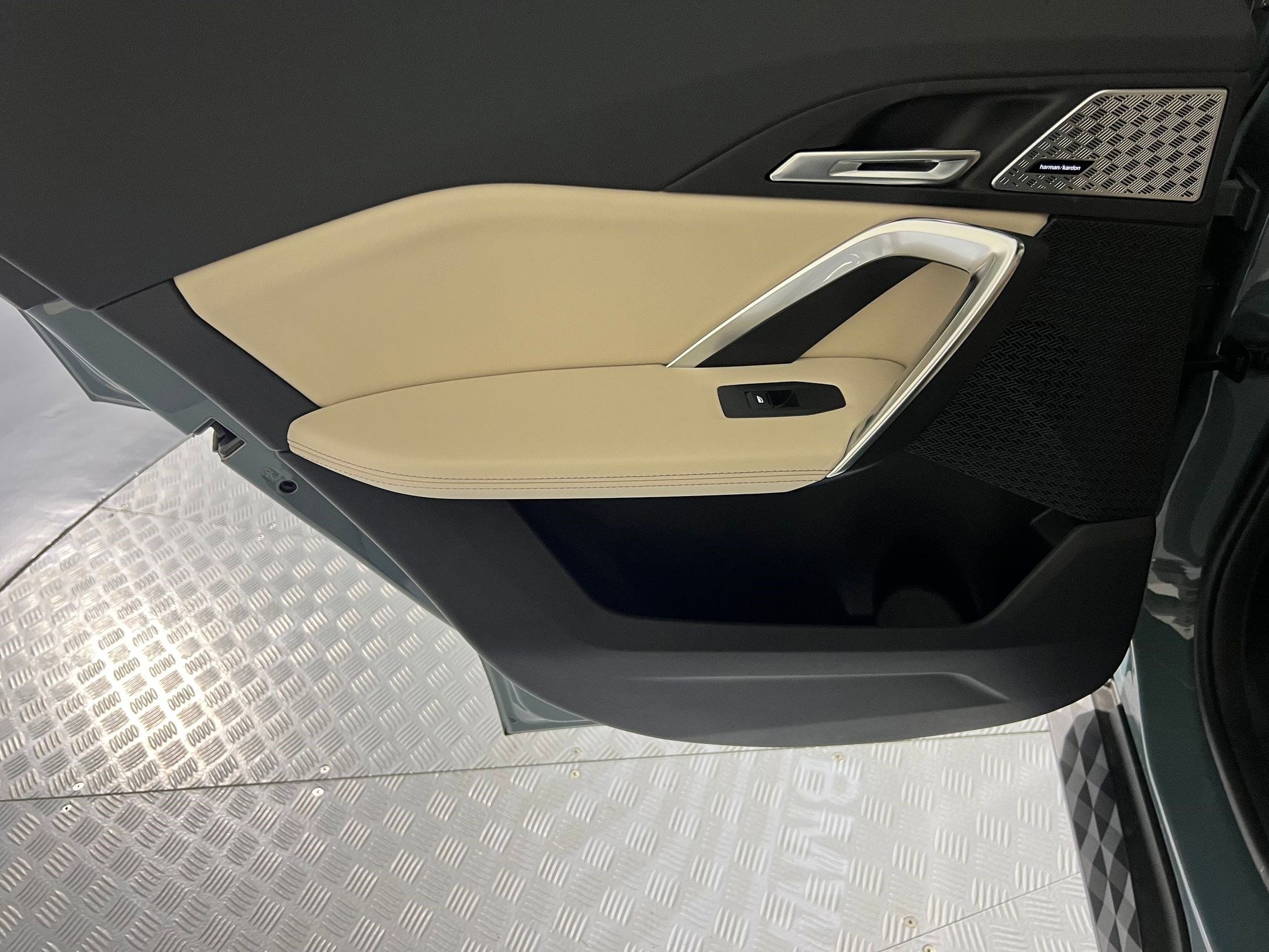 2025 BMW X2 28i - Photo 32
