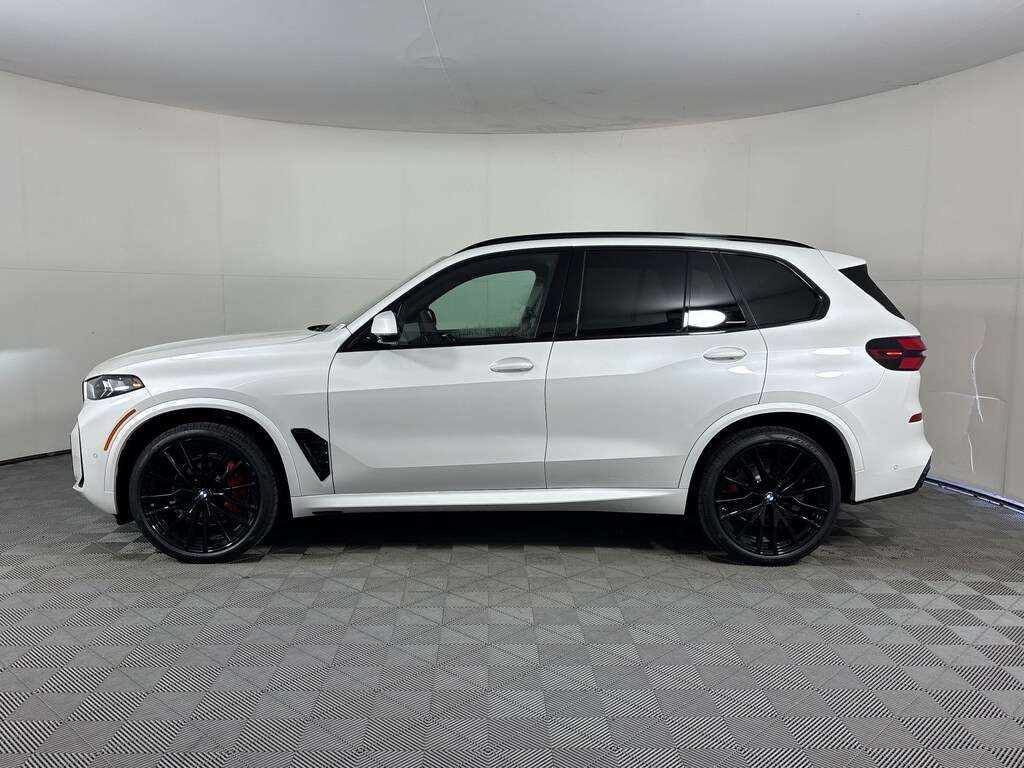 New 2026 BMW X5 xDrive40i SUV