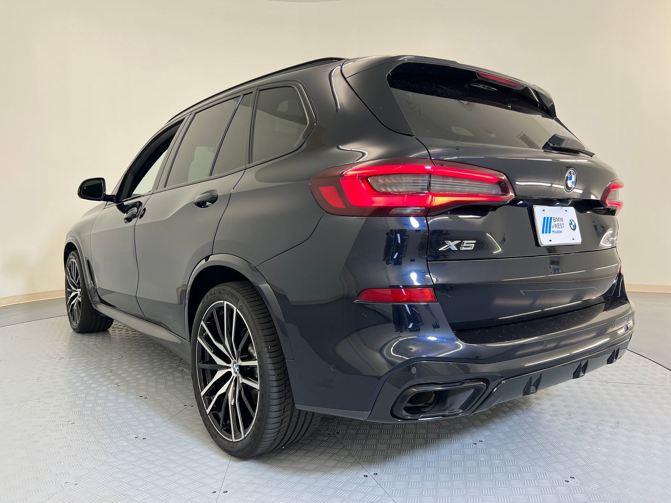 2022 Bmw X5 sDrive40i photo 2