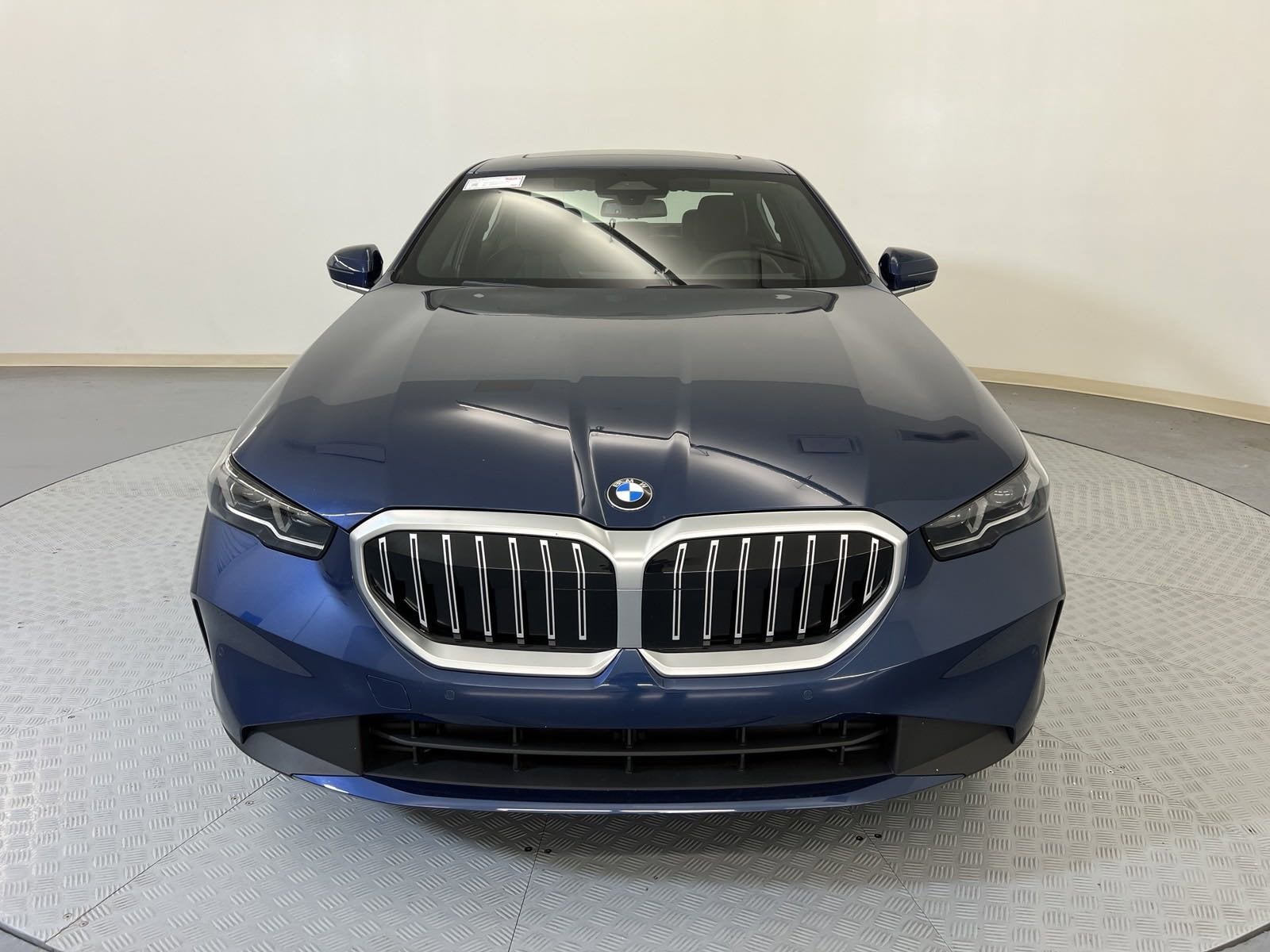 Used 2024 BMW 5 Series 530i with VIN WBA43FJ00RCS05918 for sale in Katy, TX