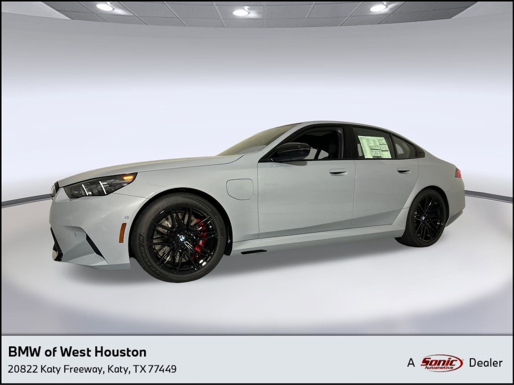 New 2026 BMW M5 Sedan
