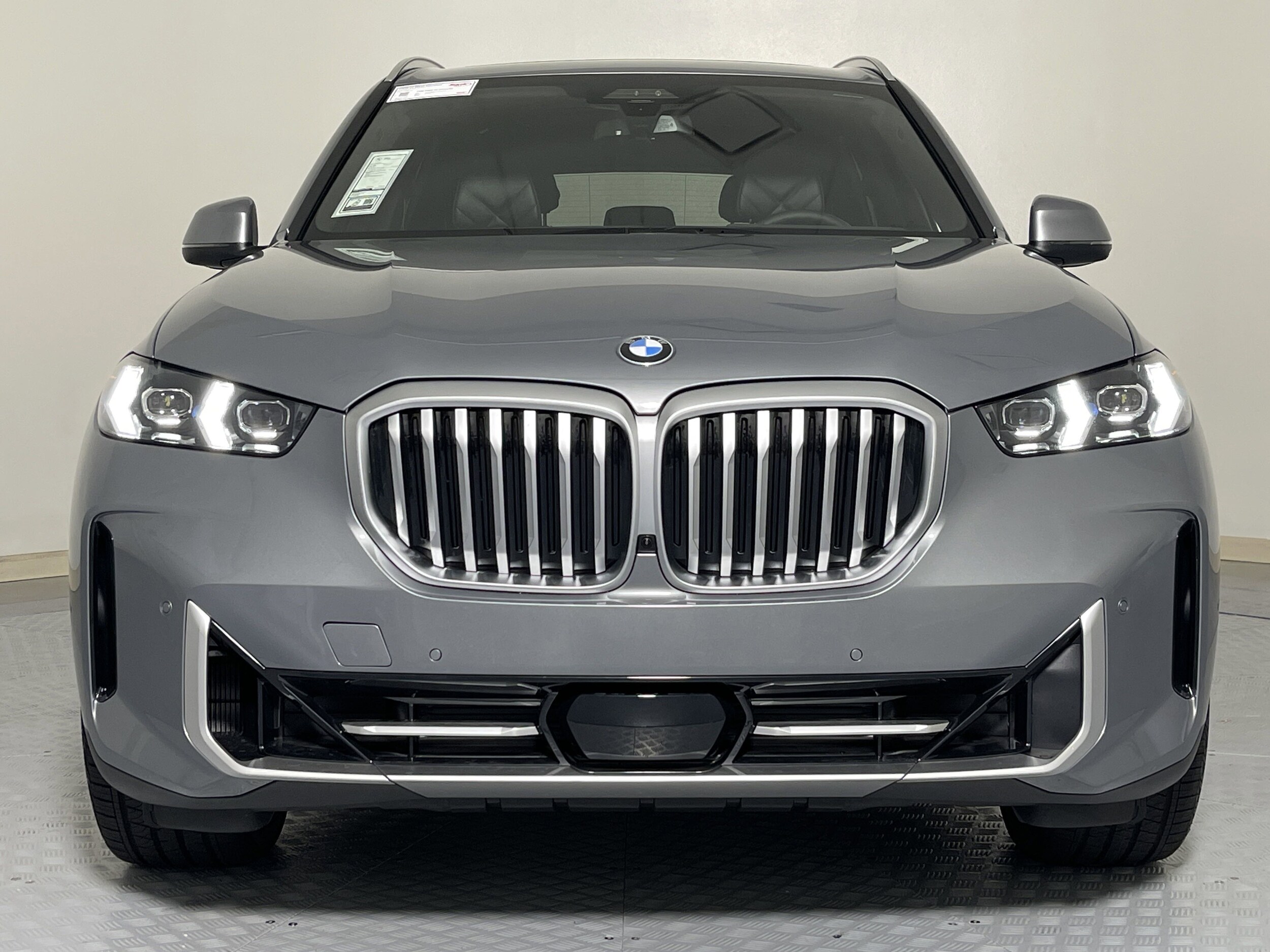 2026 Bmw X5 sDrive40i photo 2