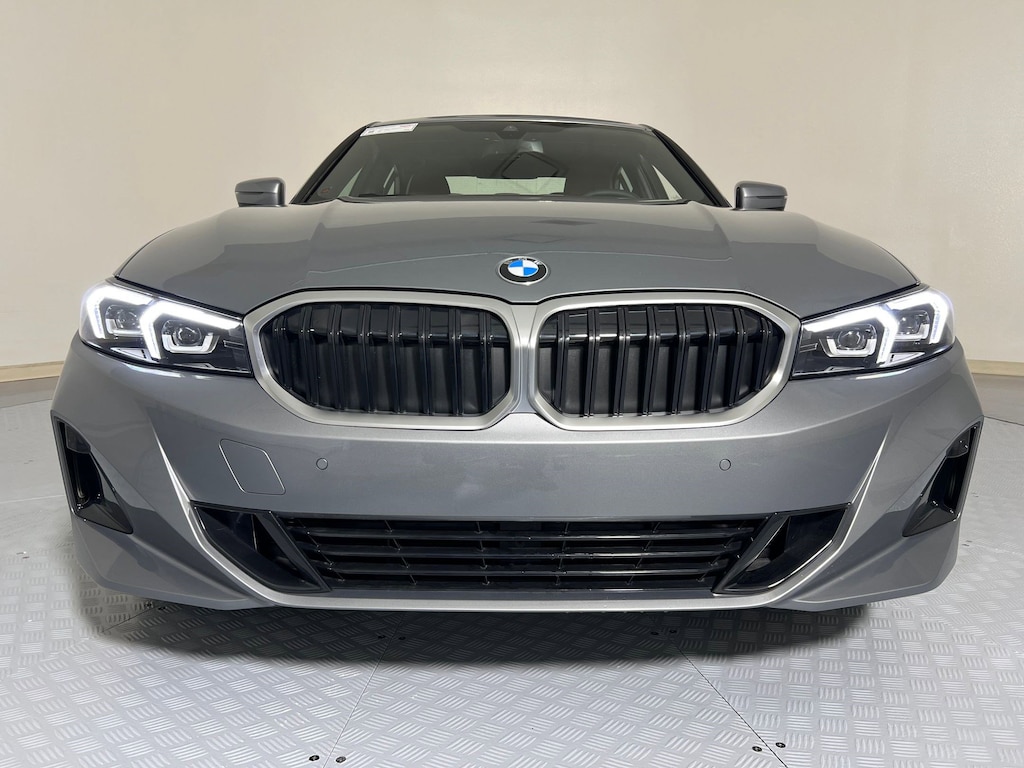 New 2025 BMW 330i xDrive Sedan