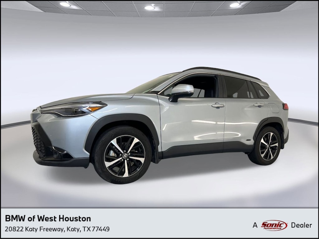 Used 2024 Toyota Corolla Cross Hybrid XSE SUV