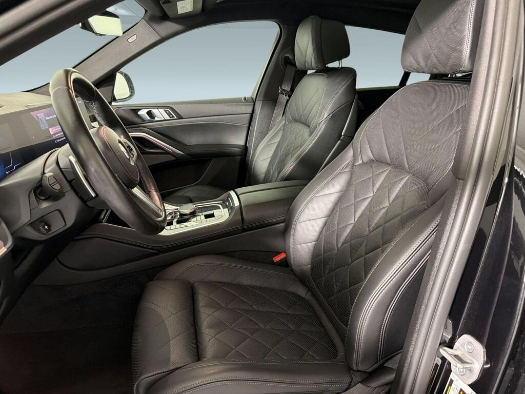 Used 2025 BMW X6 xDrive40i SUV