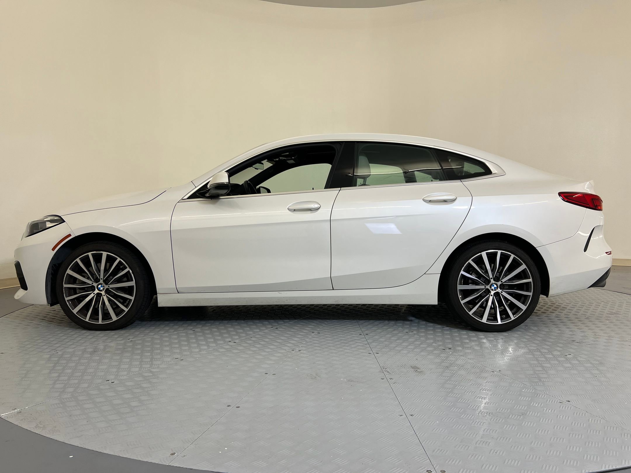 2021 Bmw 228i xDrive Gran Coupe photo 2