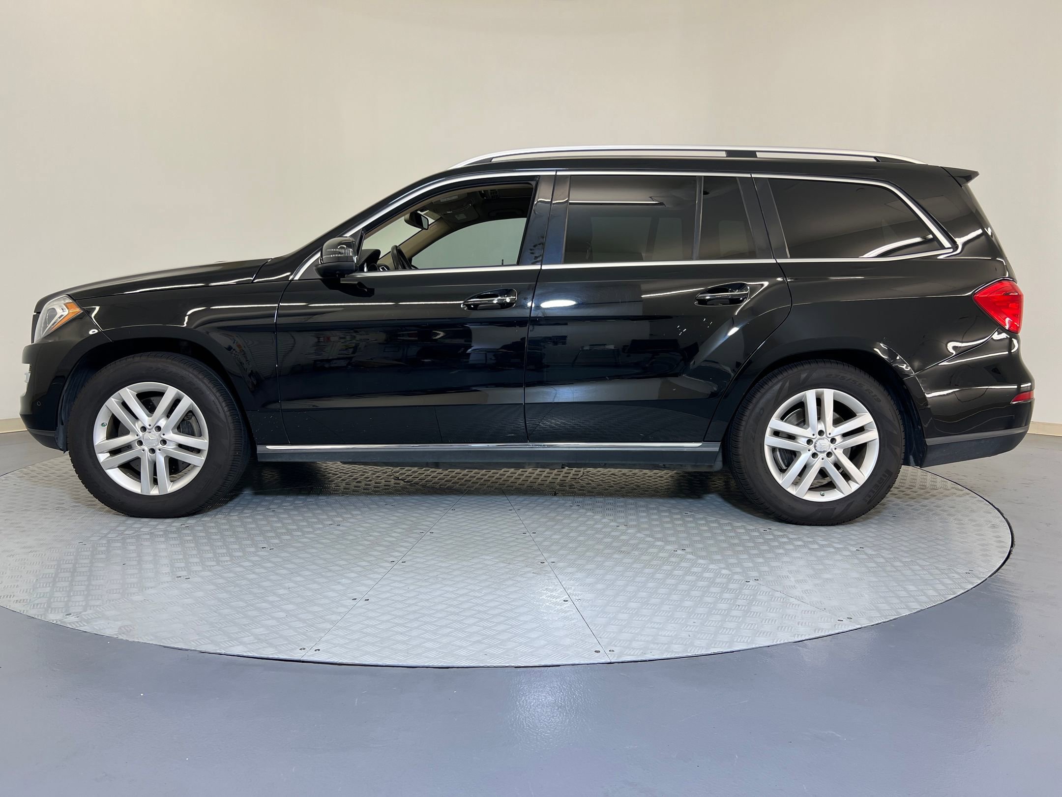 2013 Mercedes Benz GL 450 photo 2