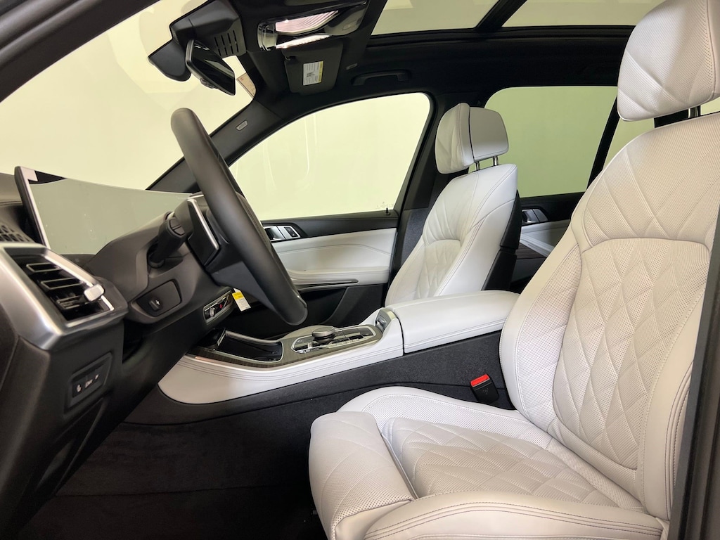 New 2026 BMW X5 sDrive40i SUV