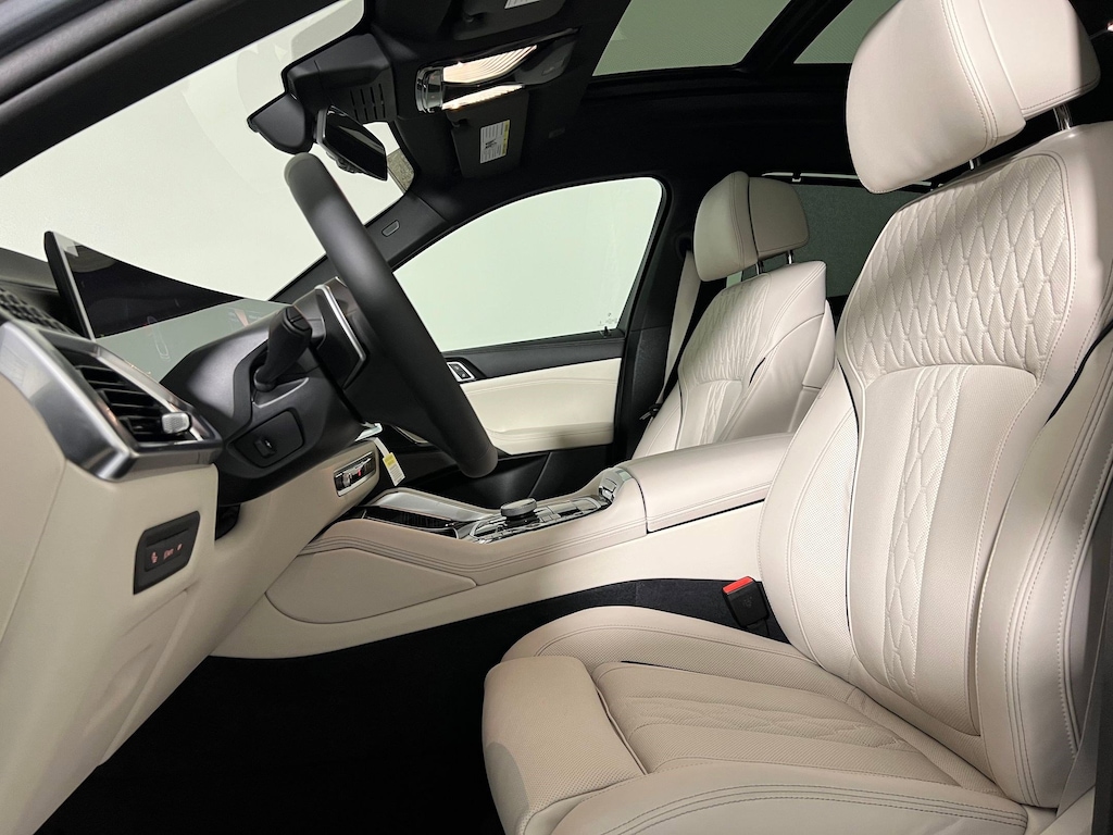 New 2026 BMW X6 xDrive40i SUV