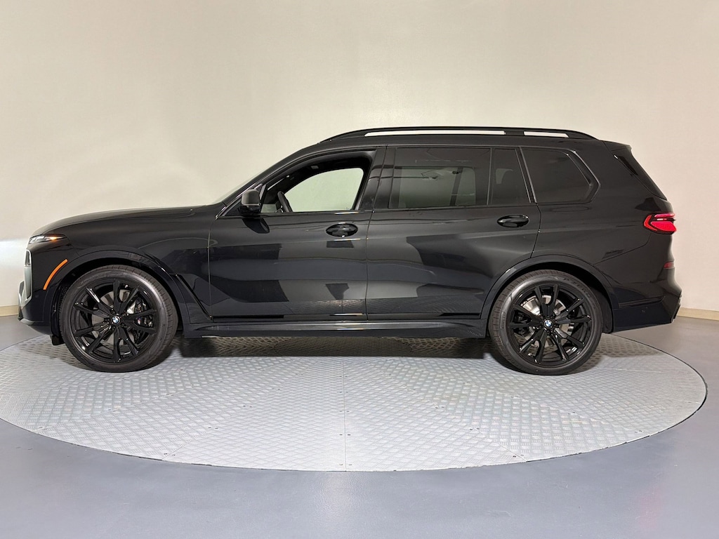 New 2026 BMW X7 xDrive40i SUV