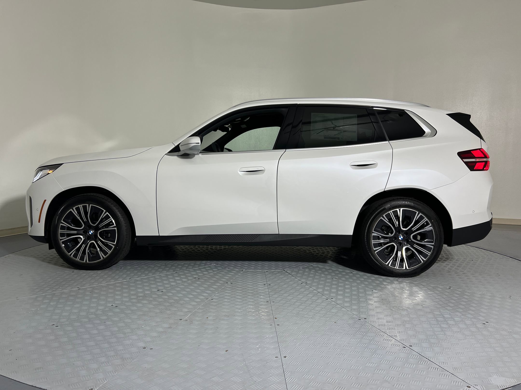 2026 Bmw X3 photo 2
